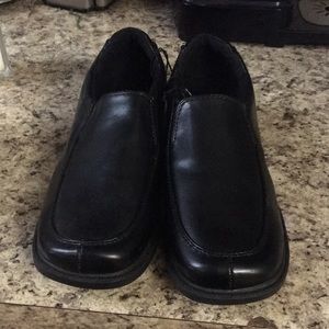 Boys size 3 dress shoes brand new never worn